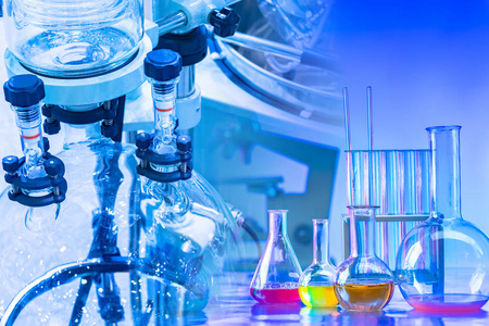 exo BCN-ľҶ-uexo-BCN-PEG4-Hydroxylamine